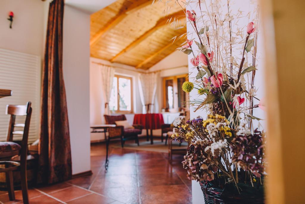 Holiday Home Castanea Praporcan Ngoại thất bức ảnh